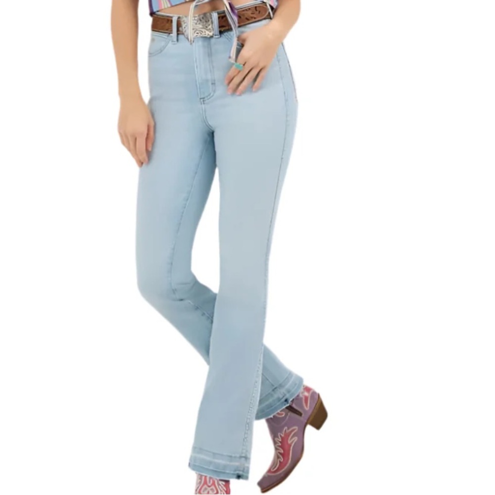 Wrangler x Lainey Wilson Womens Huggers Jeans - Picture 2 of 7